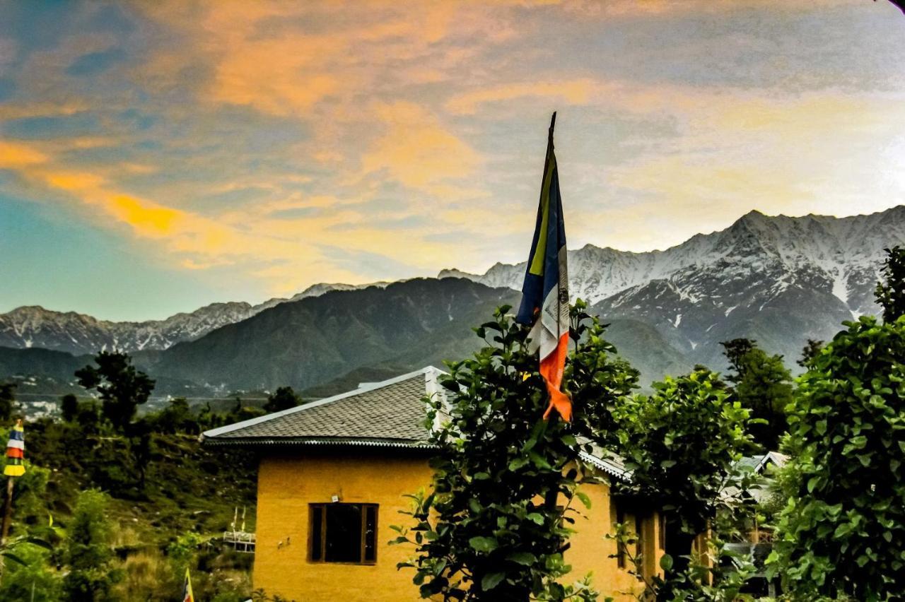Prakriti Aalay - Riverside Mountain View Boutique Eco Resort Dharamshala Exterior photo