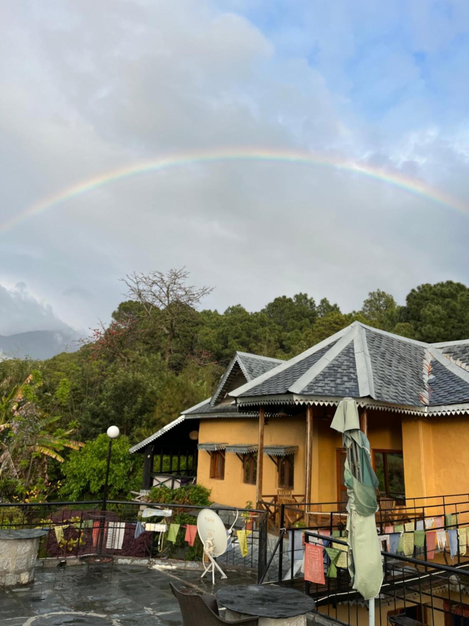 Prakriti Aalay - Riverside Mountain View Boutique Eco Resort Dharamshala Exterior photo