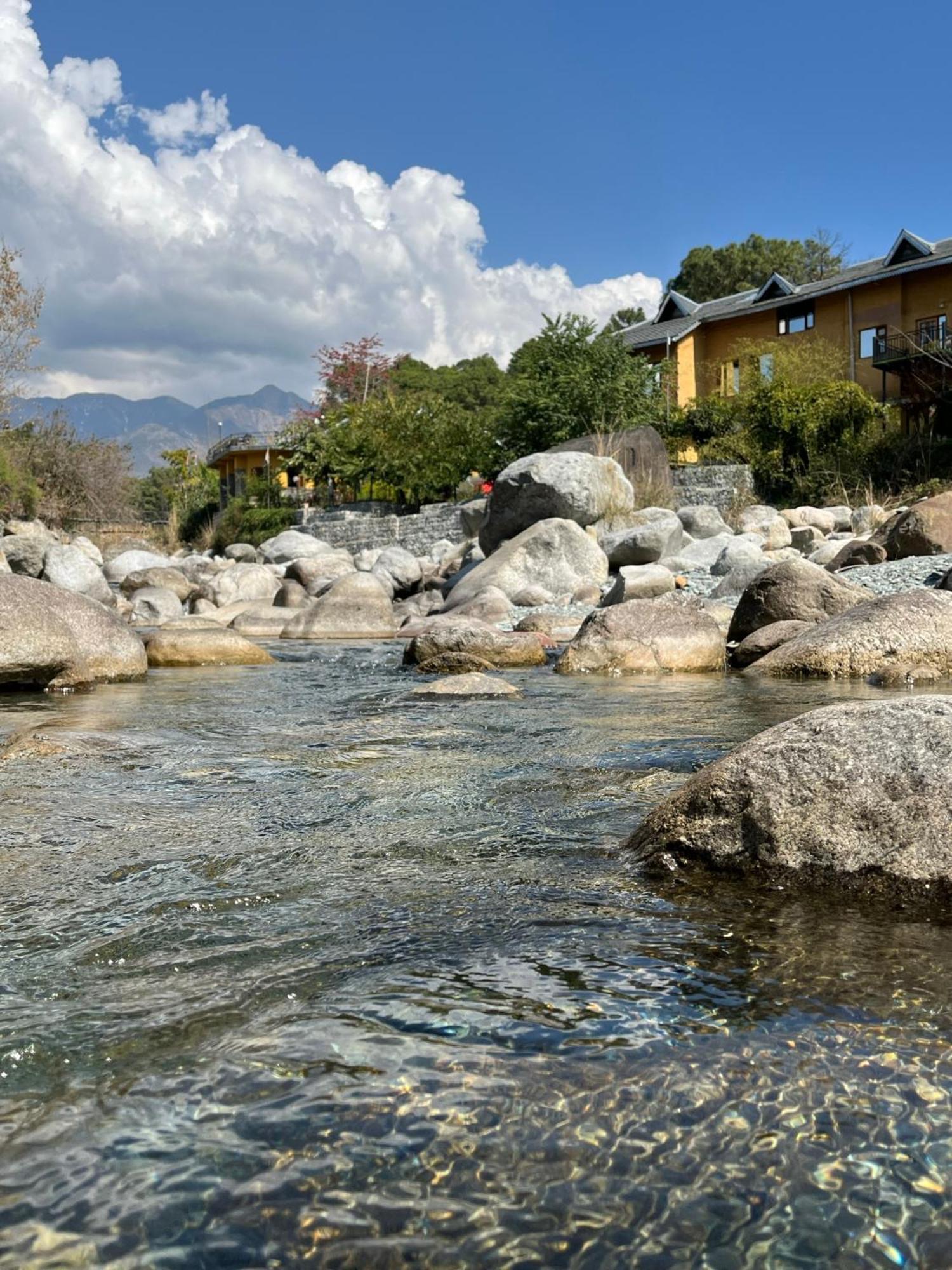 Prakriti Aalay - Riverside Mountain View Boutique Eco Resort Dharamshala Exterior photo